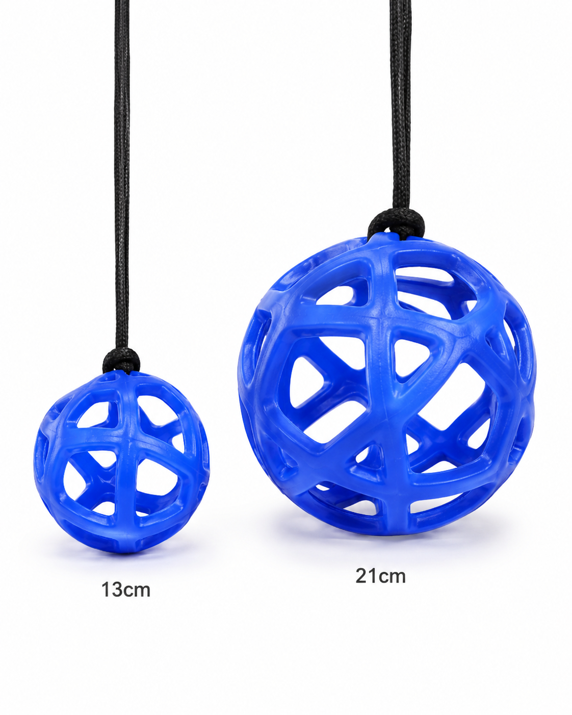 Quachton™ Hanging Hay Feeder Treat Ball
